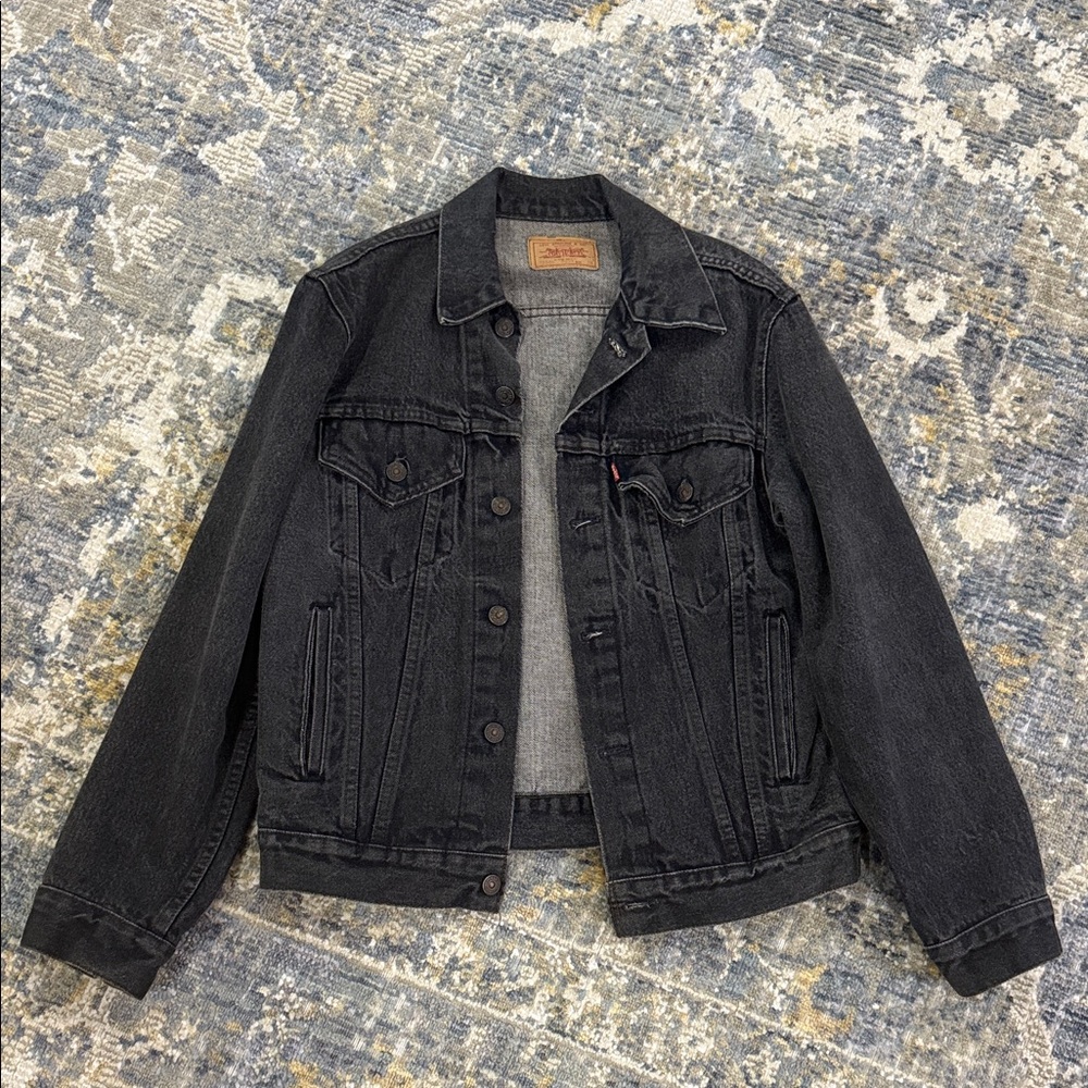 Levi’s Vintage 70506 Trucker Denim Jacket Made in USA 80s Size 38 Black